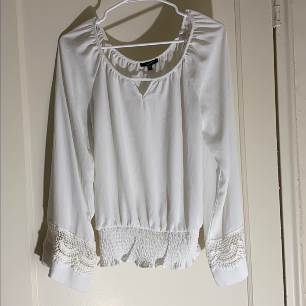 Xoxo white long sleeve shirt with lace